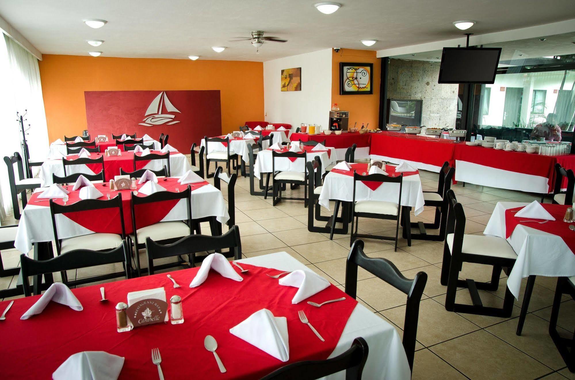 Hotel Portonovo Plaza Expo Zapopan Exterior photo